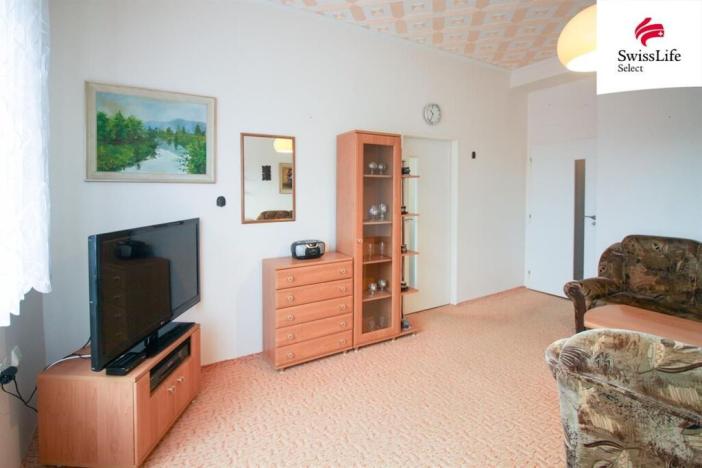 Prodej bytu 2+1, Praha - Kobylisy, Kobyliské náměstí, 65 m2