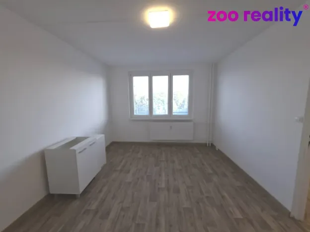 Pronájem bytu 1+1, Chomutov, Kamenná, 35 m2