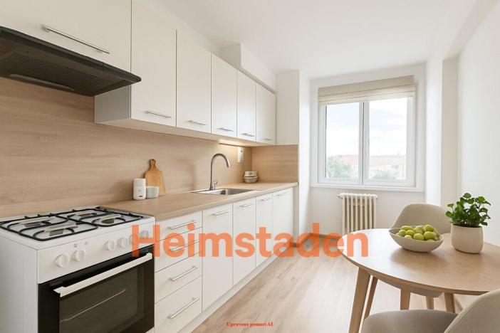 Pronájem bytu 3+1, Havířov - Město, nám. Republiky, 69 m2
