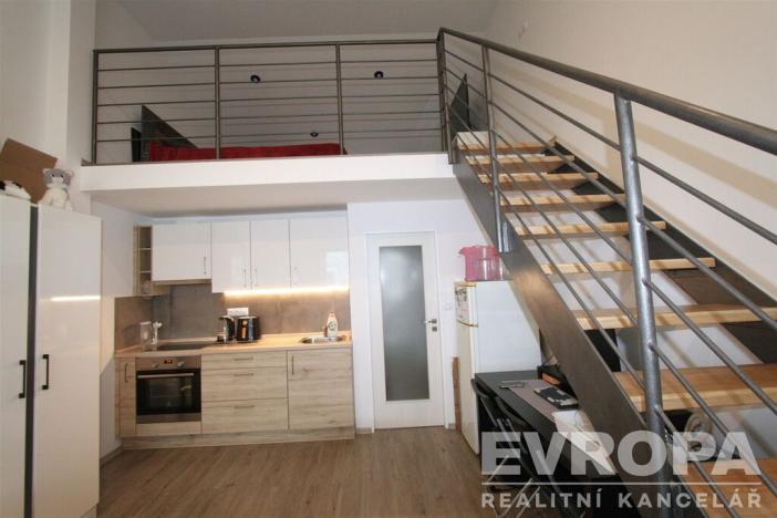 Pronájem bytu 2+kk, Praha - Libuš, Mirotická, 42 m2