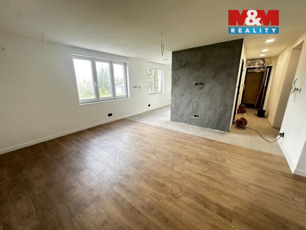 Prodej bytu 3+kk, Dvory, 95 m2