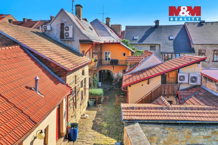 Prodej činžovního domu, Hořice, náměstí Jiřího z Poděbrad, 385 m2