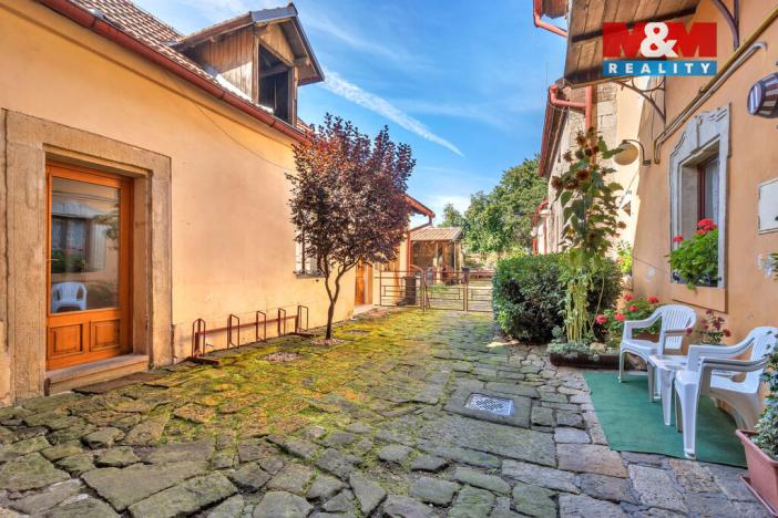 Prodej činžovního domu, Hořice, náměstí Jiřího z Poděbrad, 385 m2