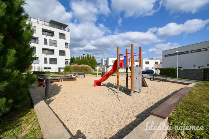Pronájem bytu 2+kk, Brno, Moskalykova, 54 m2