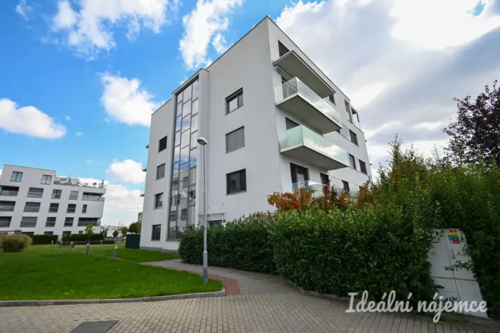 Pronájem bytu 2+kk, Brno, Moskalykova, 54 m2