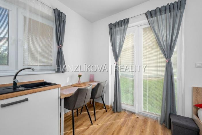 Prodej bytu 1+kk, Černá v Pošumaví, 20 m2