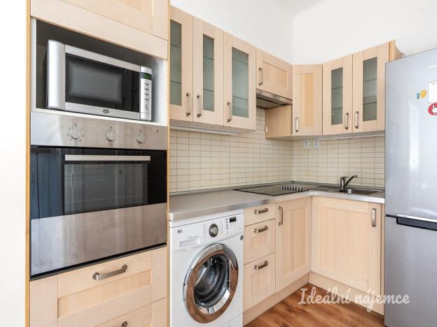 Pronájem bytu 2+kk, Praha - Nusle, U družstva Ideál, 44 m2