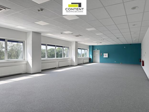 Pronájem skladu, Vrskmaň, Průmyslová, 4300 m2