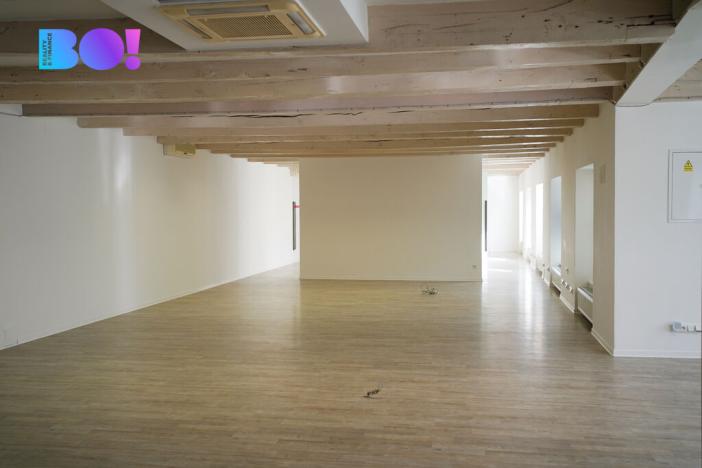 Pronájem kanceláře, Praha, Zubatého, 260 m2