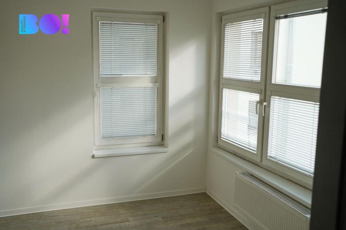 Pronájem kanceláře, Praha, Zubatého, 260 m2