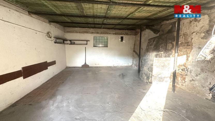 Prodej garáže, Plzeň, Na Sklárně, 35 m2