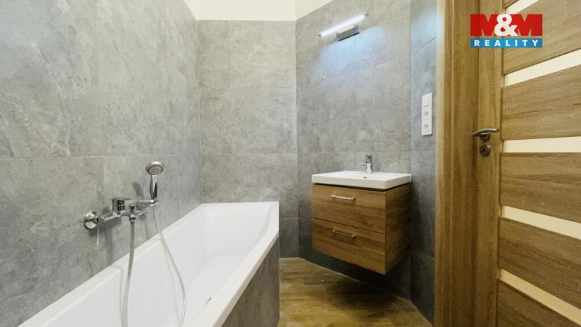 Pronájem bytu 4+kk, Jihlava, Lazebnická, 72 m2