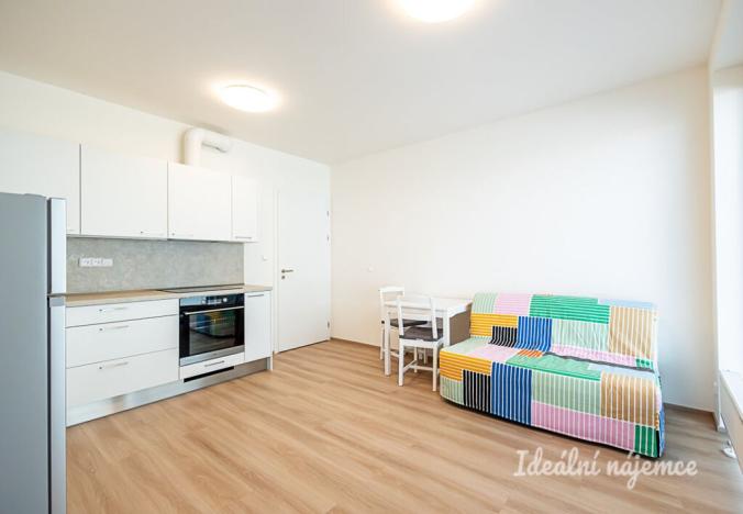 Pronájem bytu 2+kk, Praha - Prosek, Čakovická, 43 m2