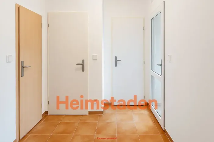 Pronájem bytu 1+kk, Karviná - Nové Město, Zakladatelská, 26 m2