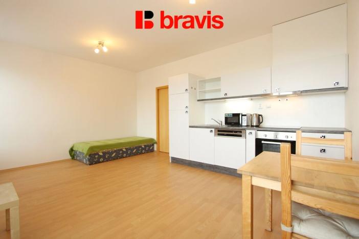 Pronájem bytu 1+kk, Brno - Líšeň, Horníkova, 29 m2
