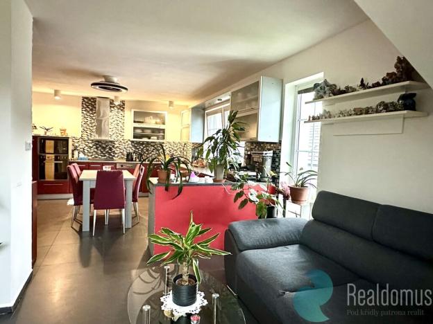 Pronájem rodinného domu, Homole, K Lesu, 90 m2