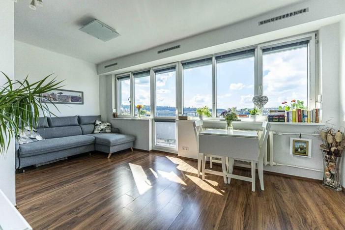 Prodej bytu 2+kk, Praha - Dejvice, Evropská, 47 m2