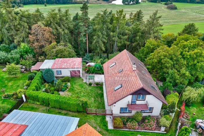 Prodej rodinného domu, Skuteč - Zbožnov, 180 m2