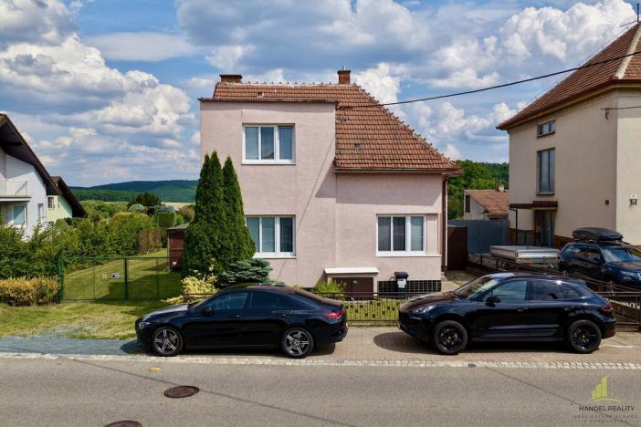Prodej rodinného domu, Brno - Žebětín, Hostislavova, 190 m2