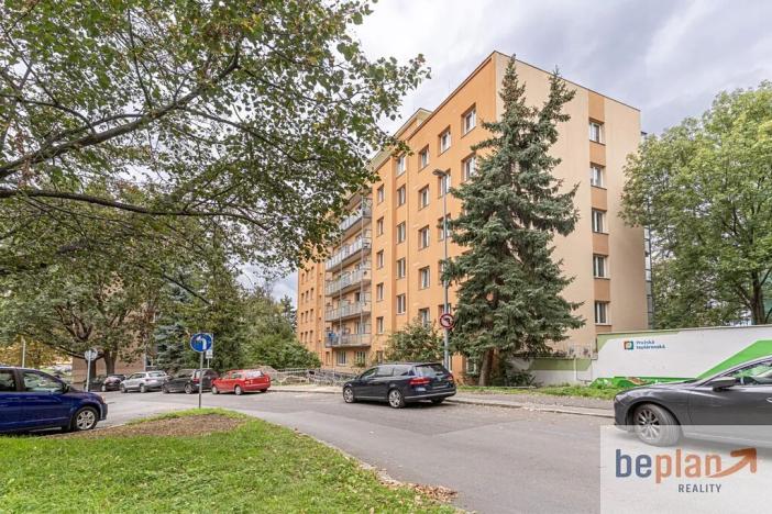Pronájem bytu 1+kk, Praha - Žižkov, Spojovací, 30 m2