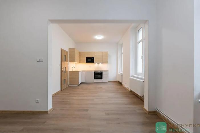 Pronájem bytu 2+1, Teplice, 28. října, 50 m2