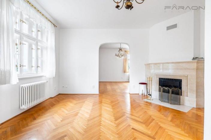 Pronájem vily, Černošice, 165 m2