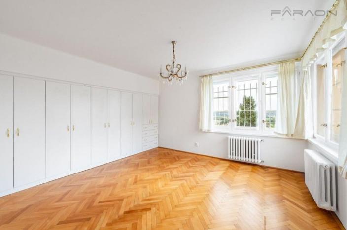 Pronájem vily, Černošice, 165 m2