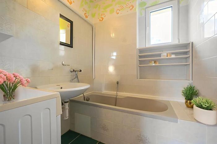 Prodej rodinného domu, Rybitví, Bezručova, 100 m2