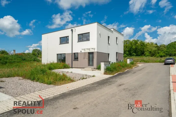 Prodej rodinného domu, Kladno, Pechlátova, 119 m2