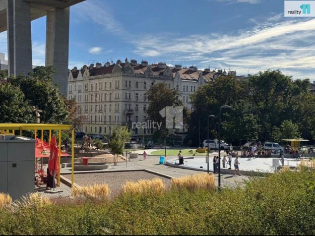 Pronájem bytu 2+kk, Praha - Nusle, Svatoplukova, 40 m2