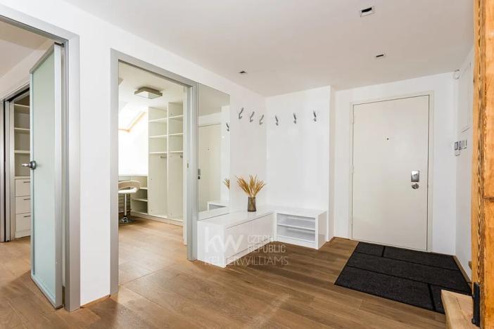 Prodej bytu 5+kk, Praha, Jaselská, 192 m2