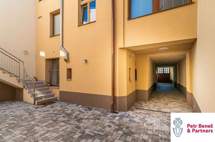 Pronájem bytu 3+kk, Rakovník, Husovo náměstí, 87 m2