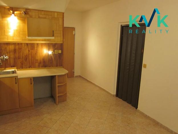 Pronájem bytu 1+1, Sokolov, Kosmonautů, 35 m2