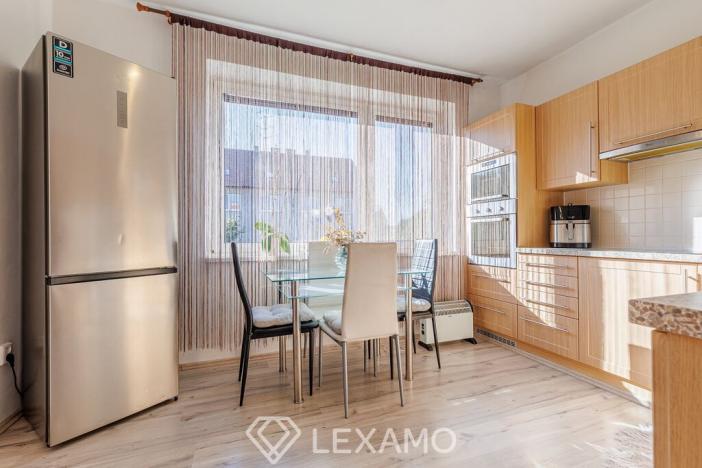 Prodej bytu 3+1, Dyjákovice, 75 m2