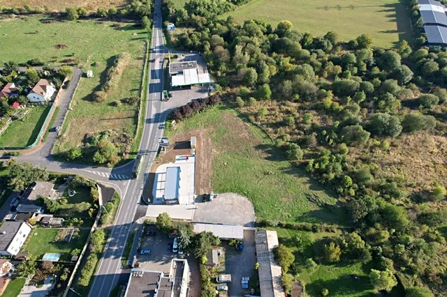 Pronájem komerčního pozemku, Praha, Vídeňská, 3852 m2