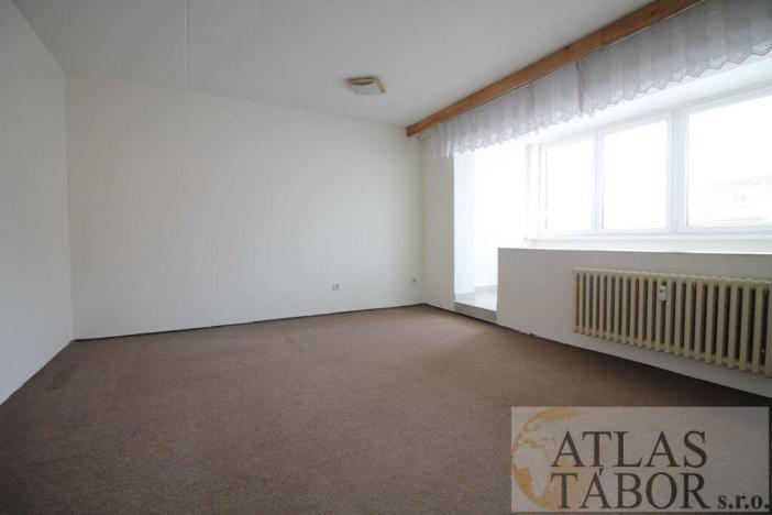 Pronájem bytu 1+1, Tábor, nám. F. Křižíka, 43 m2