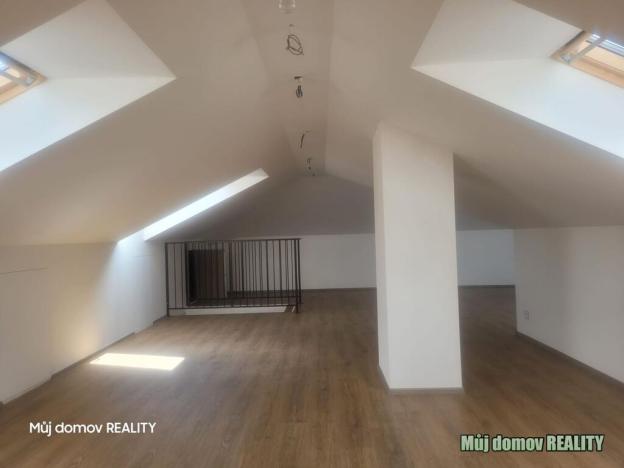 Pronájem rodinného domu, Kunice - Horní Lomnice, 296 m2