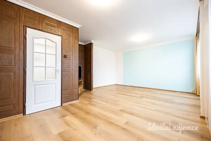 Pronájem bytu 3+1, Praha - Kobylisy, Kurkova, 92 m2
