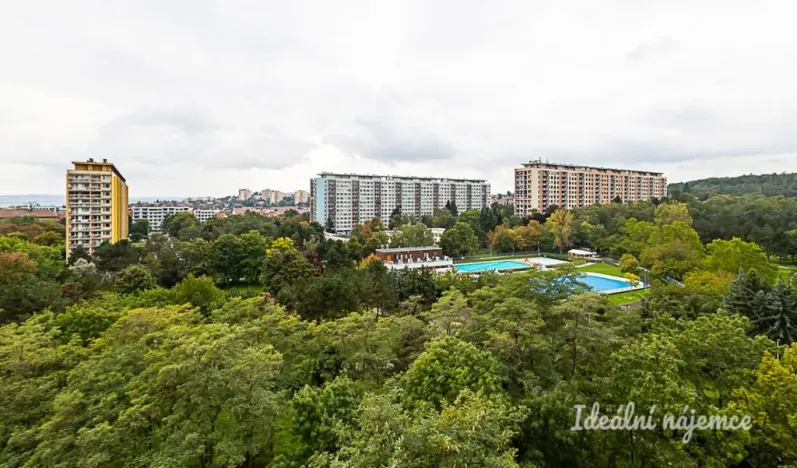 Pronájem bytu 3+1, Praha - Kobylisy, Kurkova, 92 m2