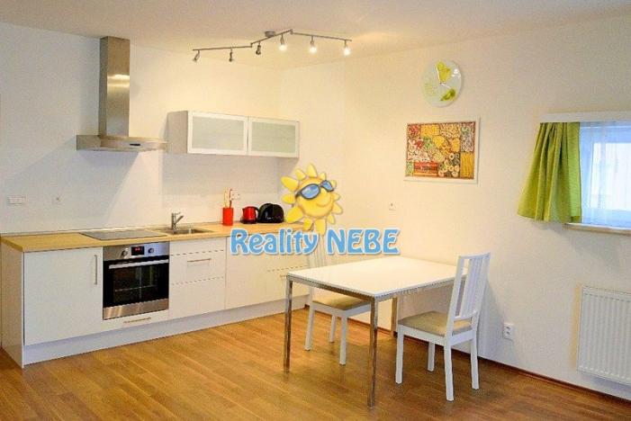 Pronájem bytu 1+kk, Praha - Háje, Stříbrského, 50 m2