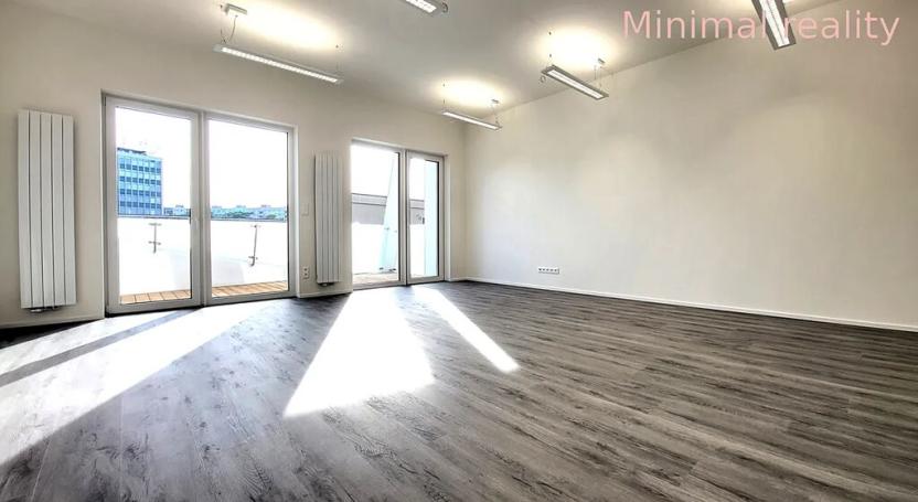 Pronájem bytu 1+kk, Brno, Komárovská, 61 m2