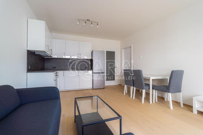Pronájem bytu 2+kk, Praha - Malešice, Azzoniho, 52 m2