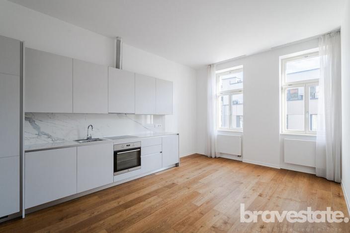 Prodej bytu 3+kk, Praha - Smíchov, Kmochova, 69 m2