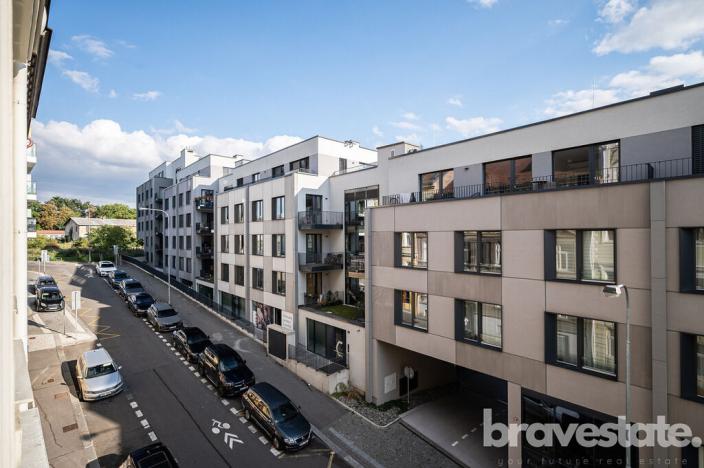 Prodej bytu 3+kk, Praha - Smíchov, Kmochova, 69 m2