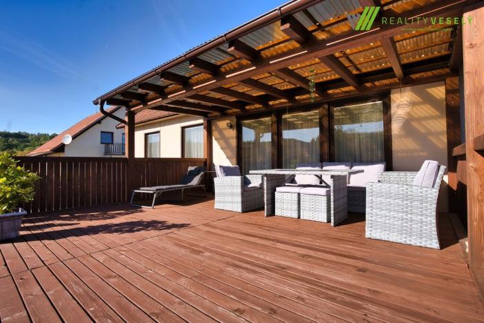 Prodej rodinného domu, Hluboké Dvory, 190 m2