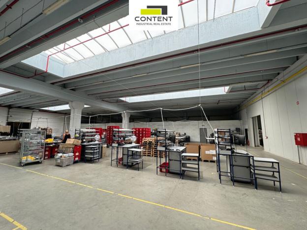 Pronájem výrobních prostor, Říčany, U Sanitasu, 2000 m2