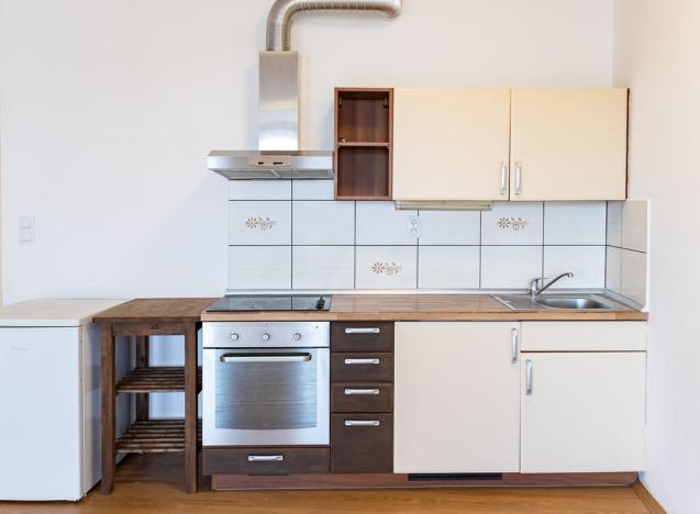 Pronájem bytu 1+kk, Praha - Vysočany, Poděbradská, 38 m2