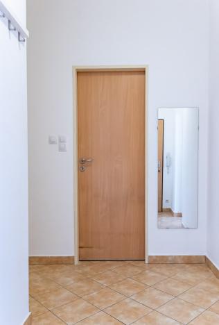 Pronájem bytu 1+kk, Praha - Vysočany, Poděbradská, 38 m2