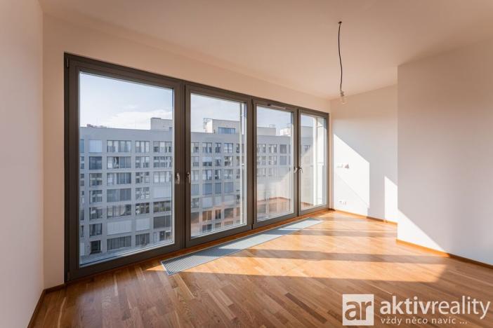 Pronájem bytu 5+kk, Praha - Karlín, Breitfeldova, 155 m2