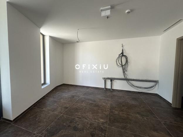 Pronájem obchodního prostoru, Brno, Slovákova, 101 m2